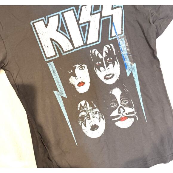 KISS Faces Cover Gray Short Sleeve Band T Shirt Retro Look 100% Cotton Large New - Picture 3 of 4